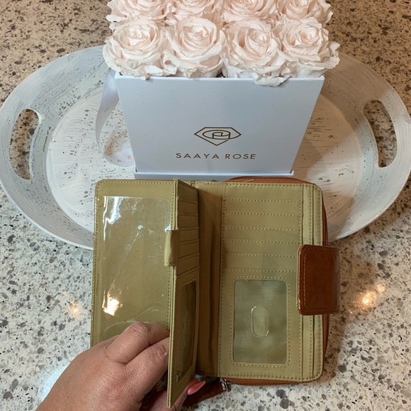 Wallet - Picture 3 of 6